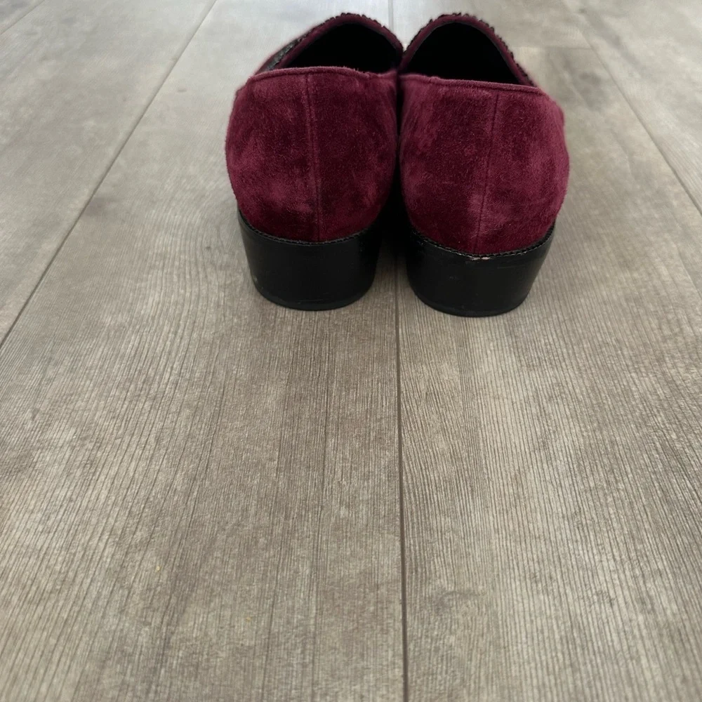 Tracy Reese Womens Size 8.5 Burgundy Suede Glitter Jewel Front Loafers